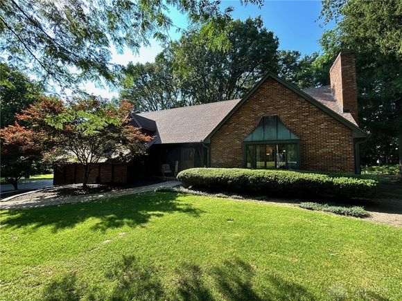 568 Louise Drive