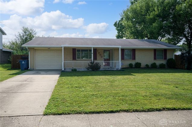 7200 Old Troy Pike Dayton, OH House Active - Photo 1 of 34. Opens carousel modal