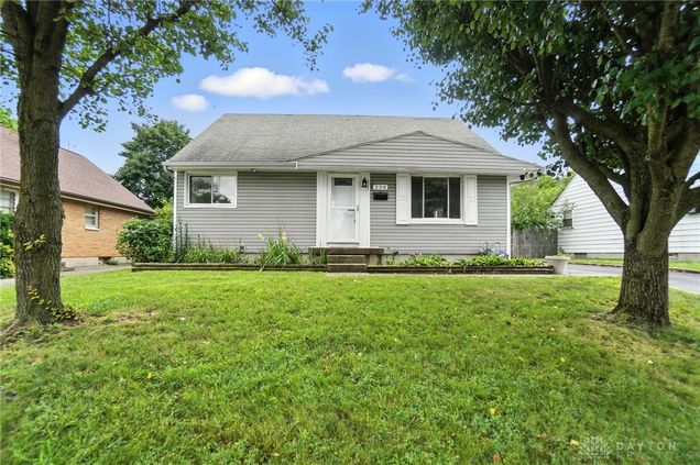 228 N Cherrywood Avenue Dayton, OH House Active - Photo 1 of 51. Opens carousel modal
