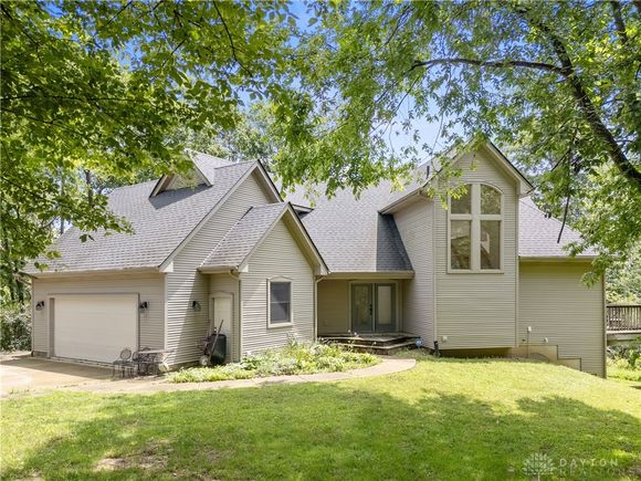 5737 Brant Road