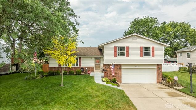 207 Brookwood Drive Englewood, OH House Active - Photo 1 of 38. Opens carousel modal