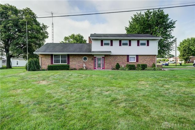 1517 E Main Street Greenville, OH House Active - Photo 1 of 63. Opens carousel modal