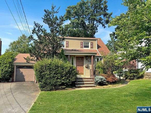 36-03 Stelton Terrace Fair Lawn, NJ House Sold - Photo 1 of 1. Opens carousel modal