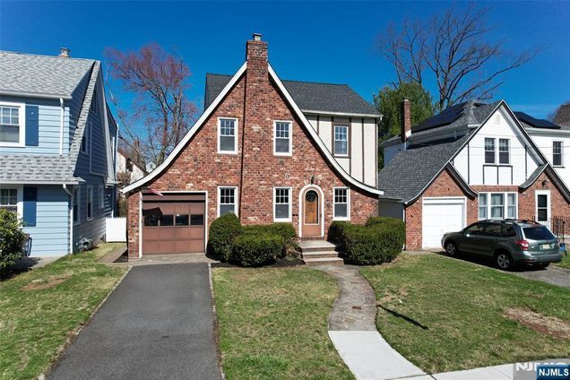 55 Mountain Avenue Bloomfield, NJ House Sold - Photo 1 of 1. Opens carousel modal
