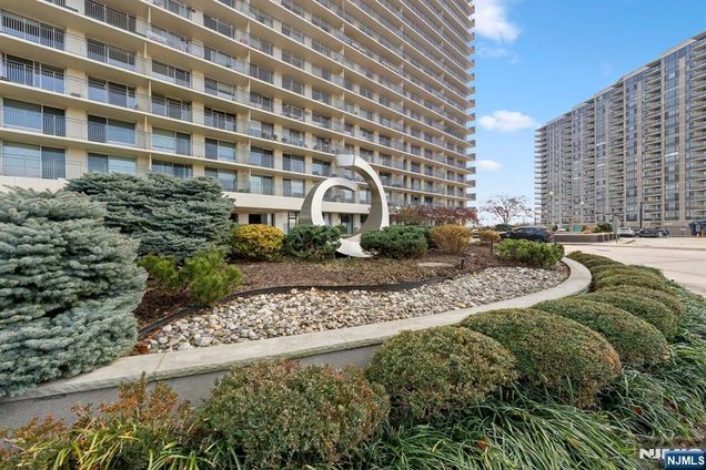 1530 Palisade Avenue Unit 31N Fort Lee, NJ Condo Sold - Photo 1 of 1. Opens carousel modal