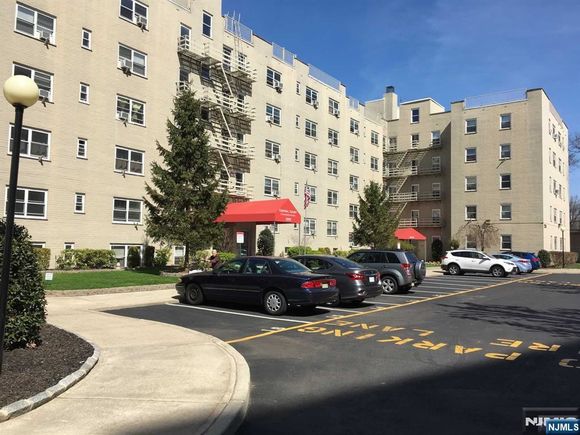 2195 N Central Road Unit 5A Fort Lee, NJ Condo Active - Photo 1 of 28. Opens carousel modal