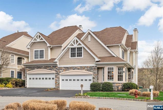 14 Cobblestone Court Oakland, NJ Townhouse Sold - Photo 1 of 1. Opens carousel modal