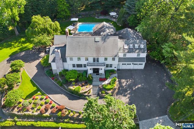 35 Mayflower Drive Tenafly, NJ House Pending - Photo 1 of 1. Opens carousel modal
