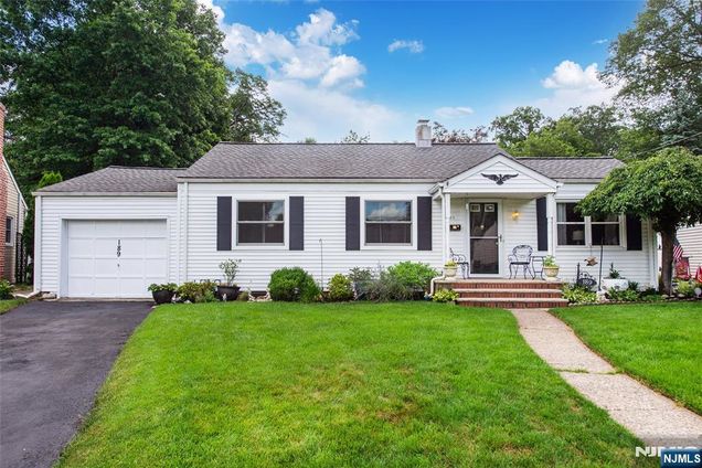 189 Ethel Avenue Hawthorne, NJ House Active - Photo 1 of 31. Opens carousel modal