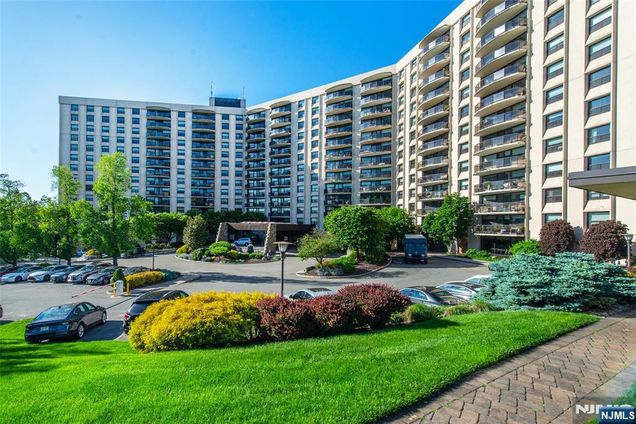 2 Clairidge Unit 3NW