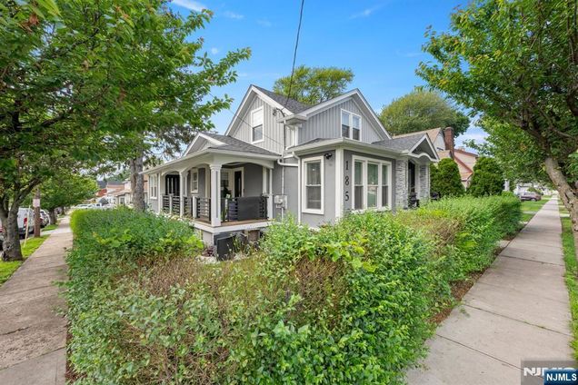 185 Garden Avenue
