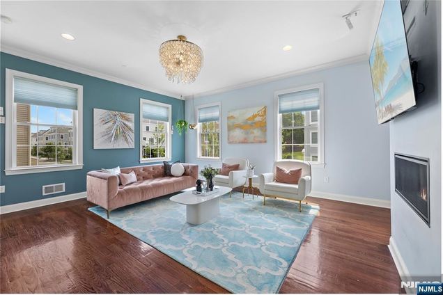 129 Roosevelt Drive Wood Ridge, NJ Condo Active - Photo 1 of 46. Opens carousel modal