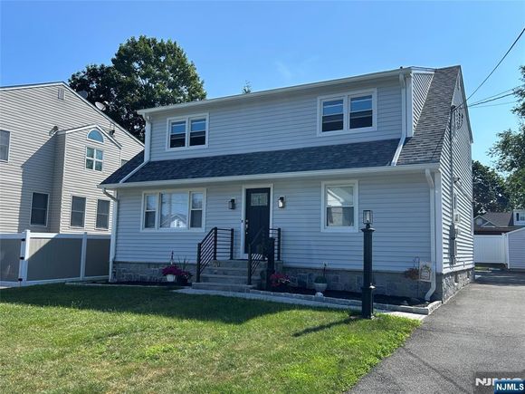 49 7th Avenue Unit 2 Hawthorne, NJ Multifamily Active - Photo 1 of 12. Opens carousel modal