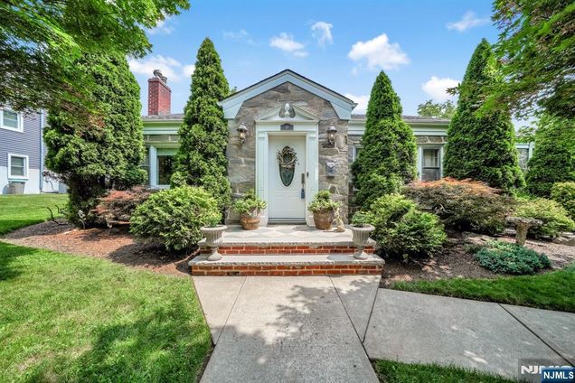 10 Pease Avenue Verona, NJ House Active - Photo 1 of 29. Opens carousel modal