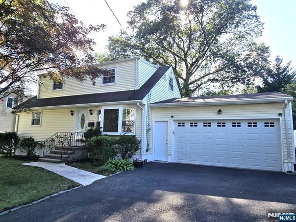 310 Walnut Street