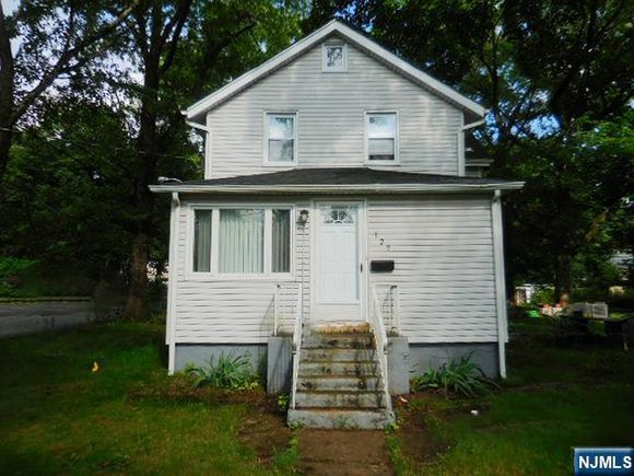 129 Ramapo Valley Road Mahwah, NJ House Active - Photo 1 of 20. Opens carousel modal