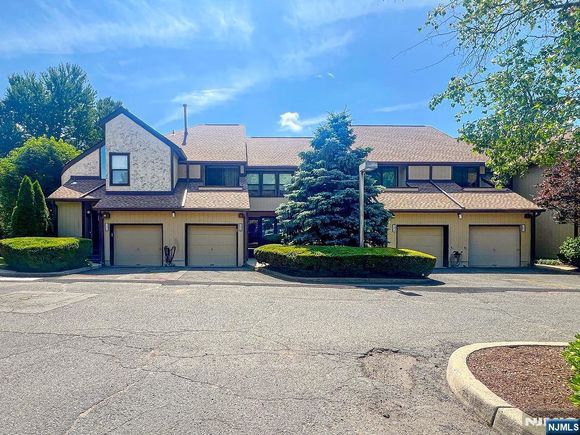 204 River Oaks Drive