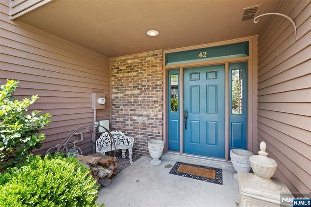 42 Lexington Court Unit 42C Twp of Washington, NJ Townhouse Active - Photo 1 of 31. Opens carousel modal