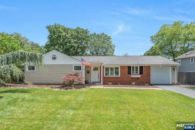 280 Davidson Avenue Ramsey, NJ House Active - Photo 1 of 23. Opens carousel modal