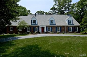 7 Williamsburg Estates Drive Town and Country, MO House Sold - Photo 1 of 1. Opens carousel modal