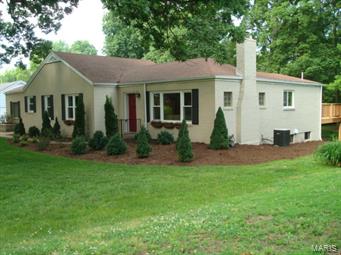 25 Concord Lane St Louis, MO House Sold - Photo 1 of 1. Opens carousel modal