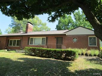 28 Lincord Drive St Louis, MO House Sold - Photo 1 of 28. Opens carousel modal