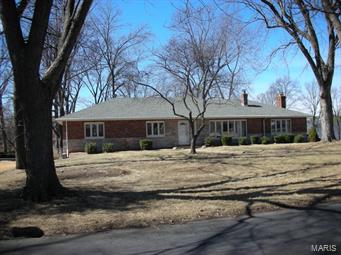 7 Concord Lane St Louis, MO House Sold - Photo 1 of 16. Opens carousel modal