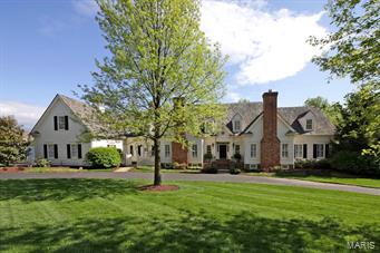 11220 Hunters Pond Road Creve Coeur, MO House Sold - Photo 1 of 26. Opens carousel modal