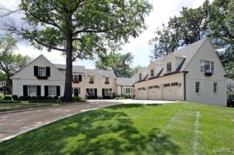 32 Clermont Lane St Louis, MO House Sold - Photo 1 of 30. Opens carousel modal