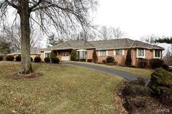 13513 Kings Glen St Louis, MO House Sold - Photo 1 of 20. Opens carousel modal