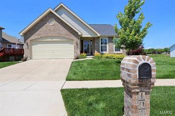 1013 Saratoga Springs Florissant, MO House Sold - Photo 1 of 23. Opens carousel modal