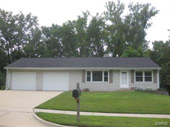 11390 Essex Avenue Maryland Heights, MO House Sold - Photo 1 of 33. Opens carousel modal