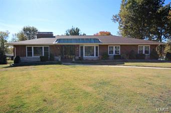 11 Dorclin Lane St Louis, MO House Sold - Photo 1 of 29. Opens carousel modal