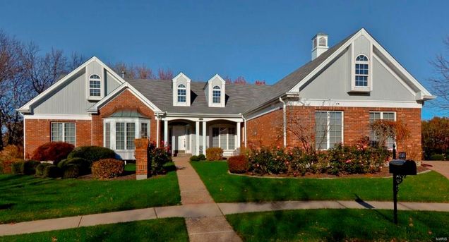 15365 Oaktree Estates Drive Chesterfield, MO Condo Sold - Photo 1 of 30. Opens carousel modal
