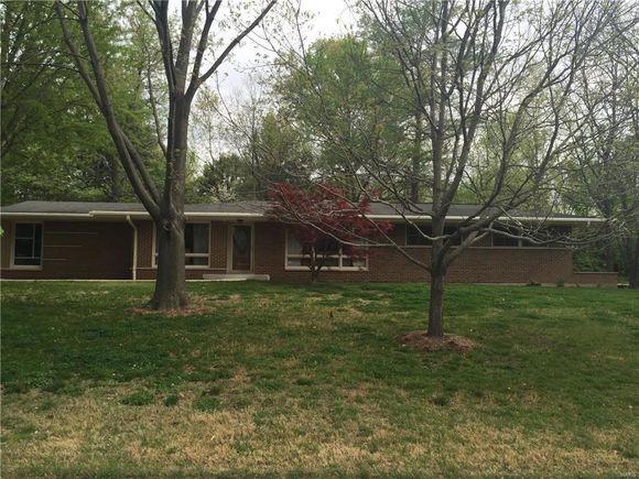 6 Haven View Drive St Louis, MO House Sold - Photo 1 of 29. Opens carousel modal