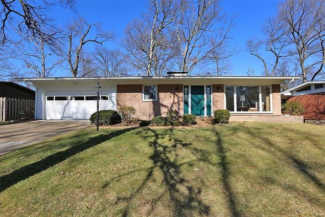 10241 Richview St Louis, MO House Sold - Photo 1 of 17. Opens carousel modal
