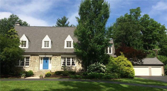 15 Clermont Lane Ladue, MO House Sold - Photo 1 of 16. Opens carousel modal
