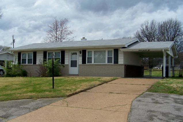 #MIS16020753 St Louis, MO House Sold - Photo 1 of 19. Opens carousel modal