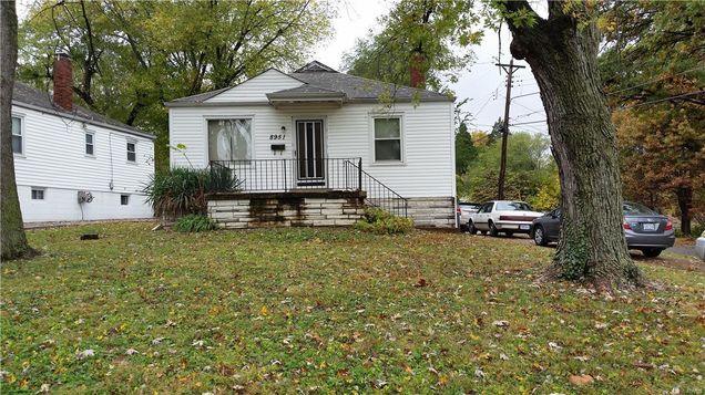 8951 Scottdale Jennings, MO House Sold - Photo 1 of 28. Opens carousel modal