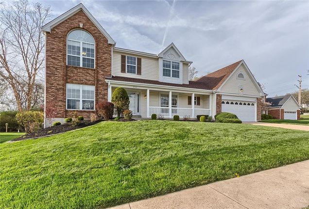 2507 Johnson Place Ballwin, MO House Sold - Photo 1 of 60. Opens carousel modal