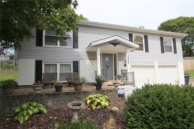 5861 Falcon View Lane St Louis, MO House Sold - Photo 1 of 28. Opens carousel modal