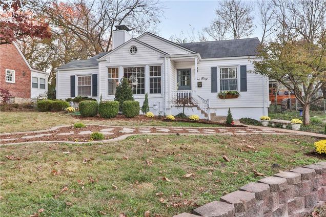 540 Woodard Drive St Louis, MO House Sold - Photo 1 of 41. Opens carousel modal