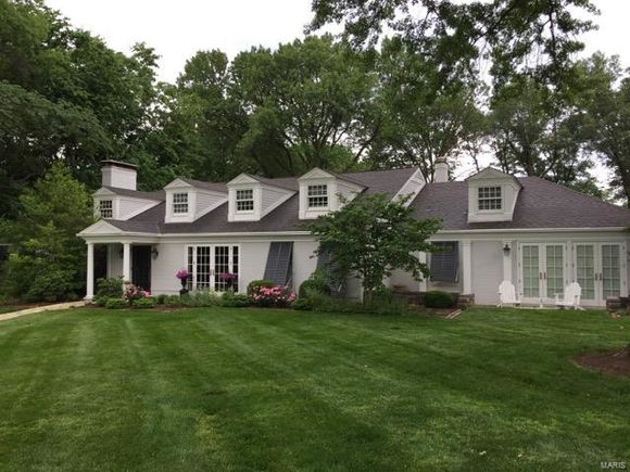 61 Clermont Lane Ladue, MO House Sold - Photo 1 of 28. Opens carousel modal