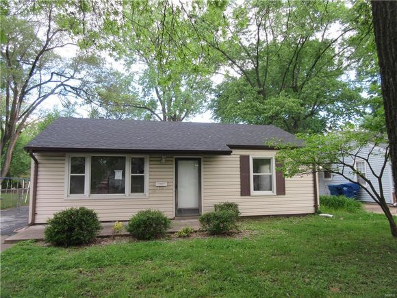 19 Mary Ann Court Florissant, MO House Sold - Photo 1 of 9. Opens carousel modal