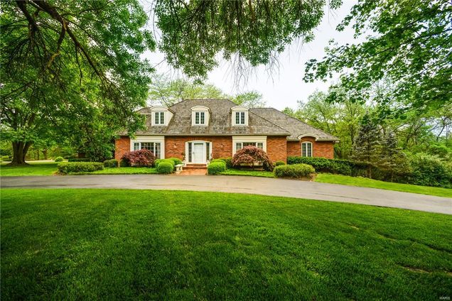 1249 Kings Glen Court St Louis, MO House Sold - Photo 1 of 45. Opens carousel modal