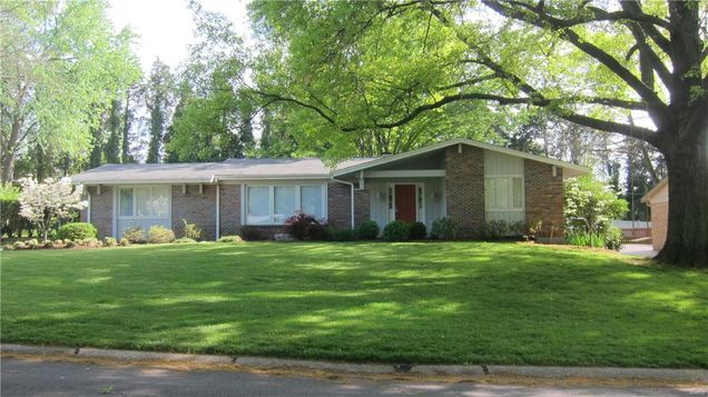 12624 Villa Hill Lane St Louis, MO House Sold - Photo 1 of 26. Opens carousel modal