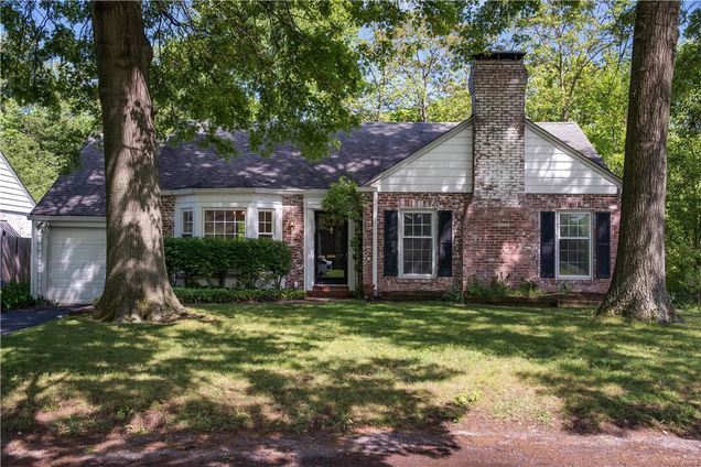 10 Cambridge Court Glendale, MO House Sold - Photo 1 of 31. Opens carousel modal