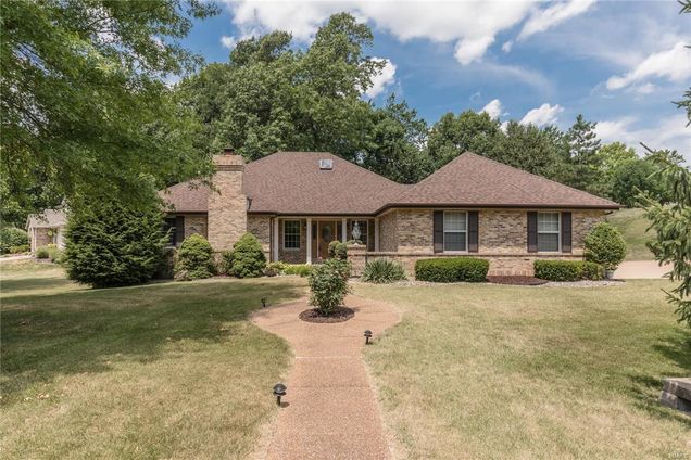 265 Grimsley Station Road St Louis, MO House Sold - Photo 1 of 64. Opens carousel modal