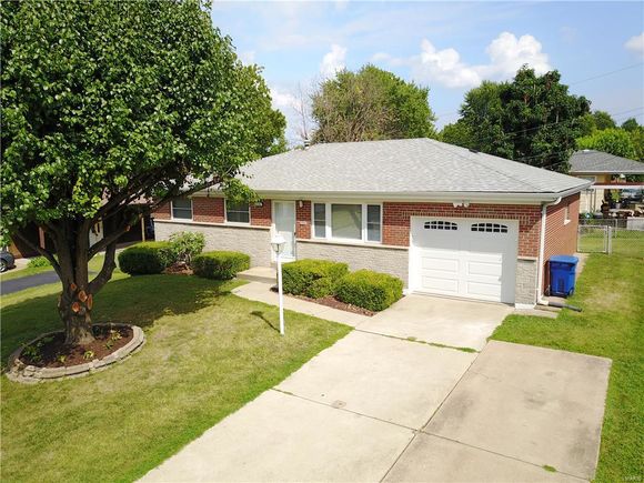 818 Vegas St Louis, MO House Sold - Photo 1 of 34. Opens carousel modal