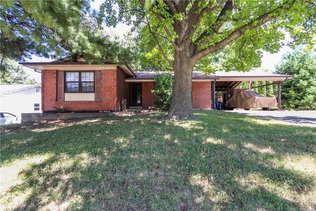 2238 Mckelvey Road Maryland Heights, MO House Sold - Photo 1 of 23. Opens carousel modal